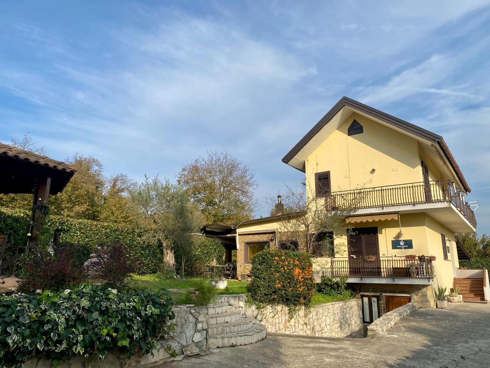 Guesthouseantonia Avellino Bagian luar foto